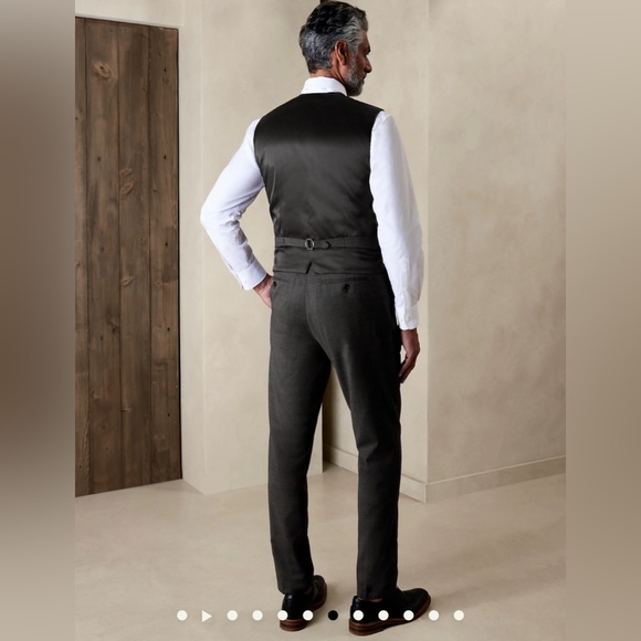 Banana Republic | Signature Italian Nailhead Suit Pants in Gray | 36R - Picture 3 of 6